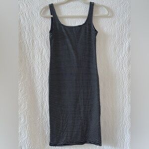 Heart And Hips Striped Sleeveless Sheath Dress